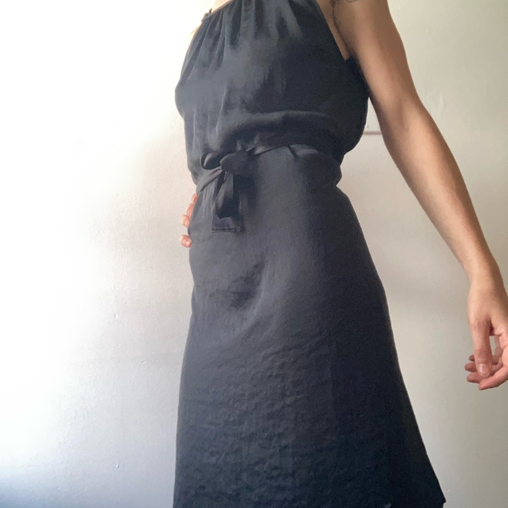 Sisley Elegant Black Midi Dress with Waist Tie